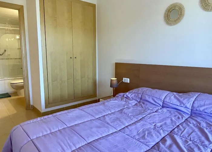 شقة Riells Blau C302 *